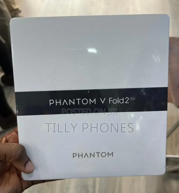 New Tecno Phantom V Fold 2 512 GB Green · Photo 1