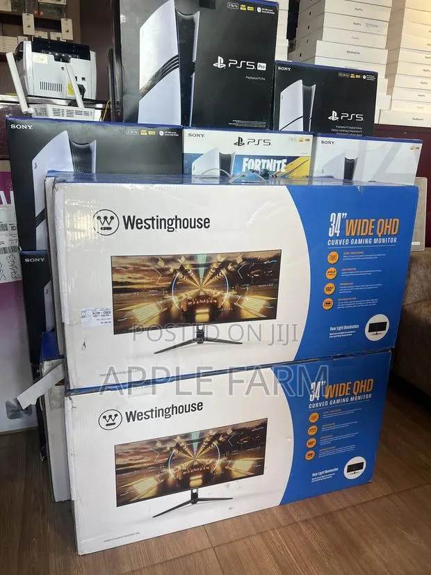 Westinghouse 34" Wide Ohd Curved Gaming Monitor · Photo 1
