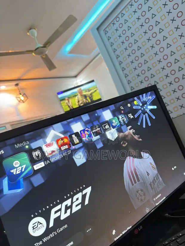 EA FC 27 and Other Bundle Packages Available · Photo 1