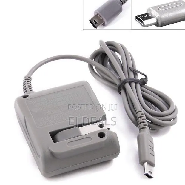 Nintendo 3ds Charger 110v-220v · Photo 1