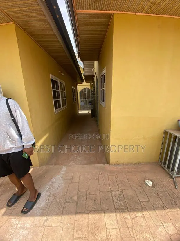 1bdrm Apartment in Adenta New Legon for rent · Photo 1