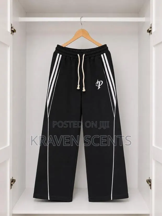 JOGGERS Available · Photo 1