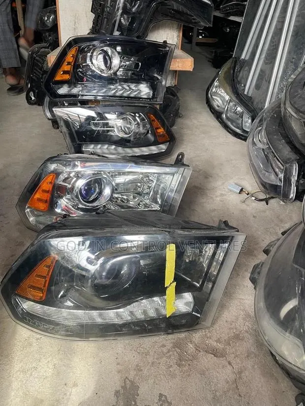Dodge RAM 2010 Headlight LED · Photo 1