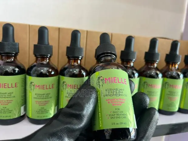 Rosemary Biotin Oi · Photo 1