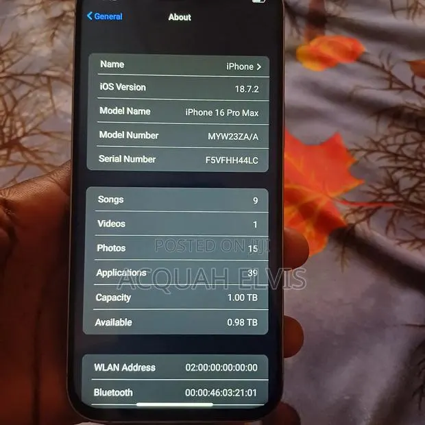 New Apple iPhone 16 Pro Max 1 TB Silver · Photo 1