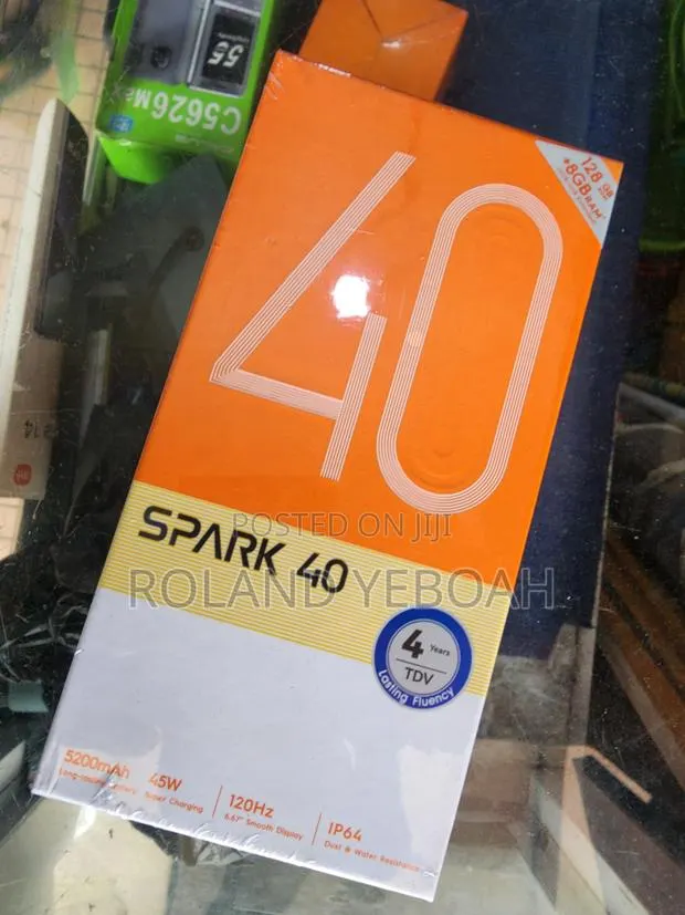 New Tecno Spark 40 256 GB Black · Photo 1