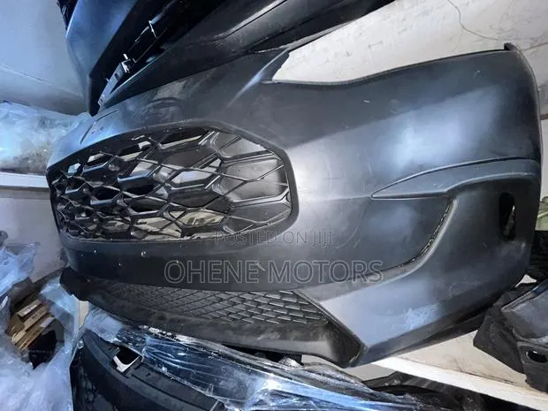 Honda HR-V 2021-2023 Front Bumper Available Now · Photo 1