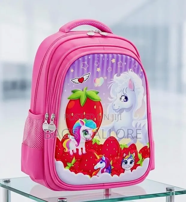 School Bag Age 4-8 · Photo 3