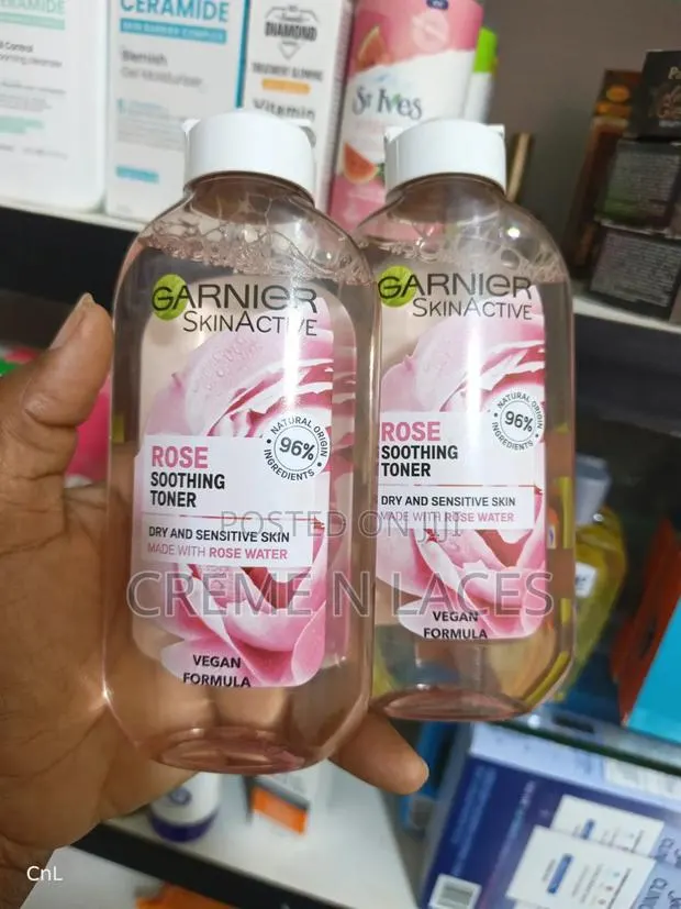 Garnier SkinActive Rose Soothing Toner (200ml · Photo 1