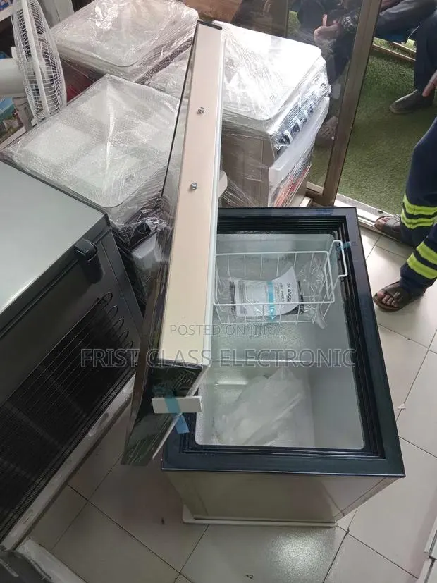 Freezer That Preserves Confidence Daily. Nasco 200l Locks Freshness. · Photo 1