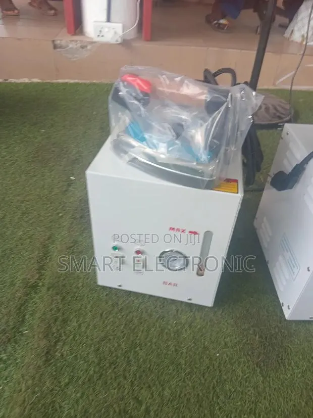 Commercial Electric Steam Generator – Powerful Steam for Ironing · Photo 1
