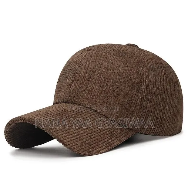 Unisex Fashionable Cap · Photo 1