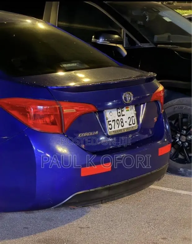 Toyota Corolla 2016 Blue · Photo 1