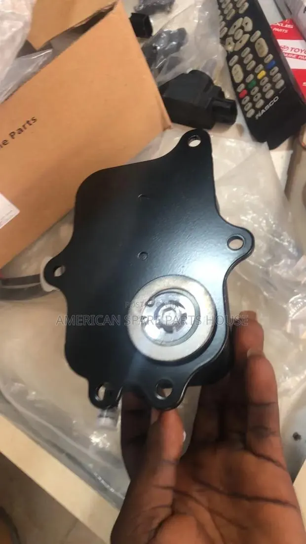 Hyundai Elantra 2017-2020 Gearbox Oil Cooler · Photo 1