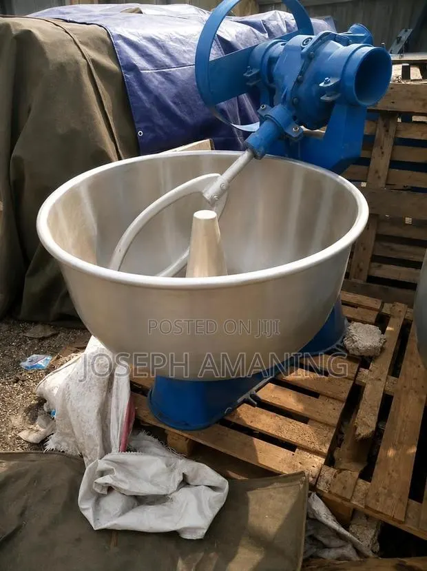 Bread Mixer With Roller 3 Motors · Photo 1