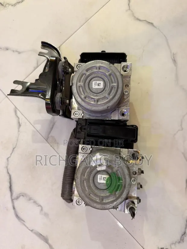 Honda Civic 2023 ABS Sensor · Photo 1