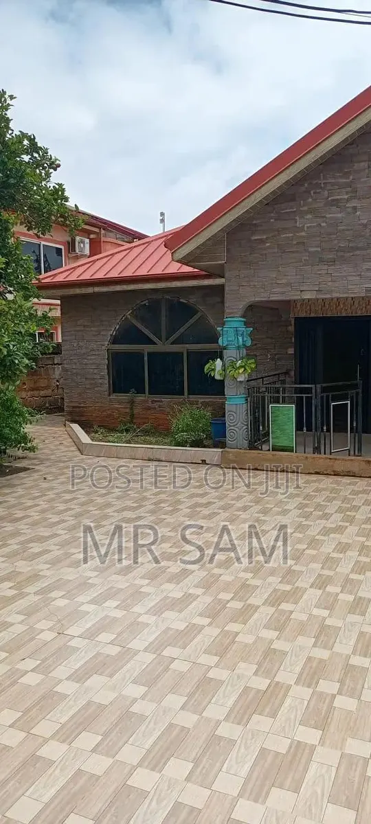 3bdrm House in Sam Properties, West Hills Mall Area for sale · Photo 1