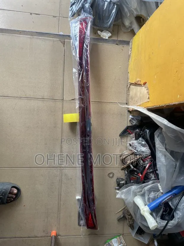Hyundai Elantra 2022-2024 Boot LED Bar Available · Photo 1