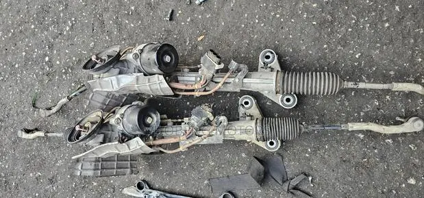 Honda CRV Steering Rack 2014,2015,2016, 2017 · Photo 1