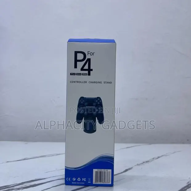 Dual Charging Dock for PS4 · Photo 1