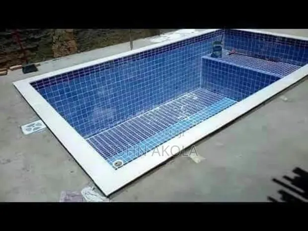 Swimming Pools · Photo 1
