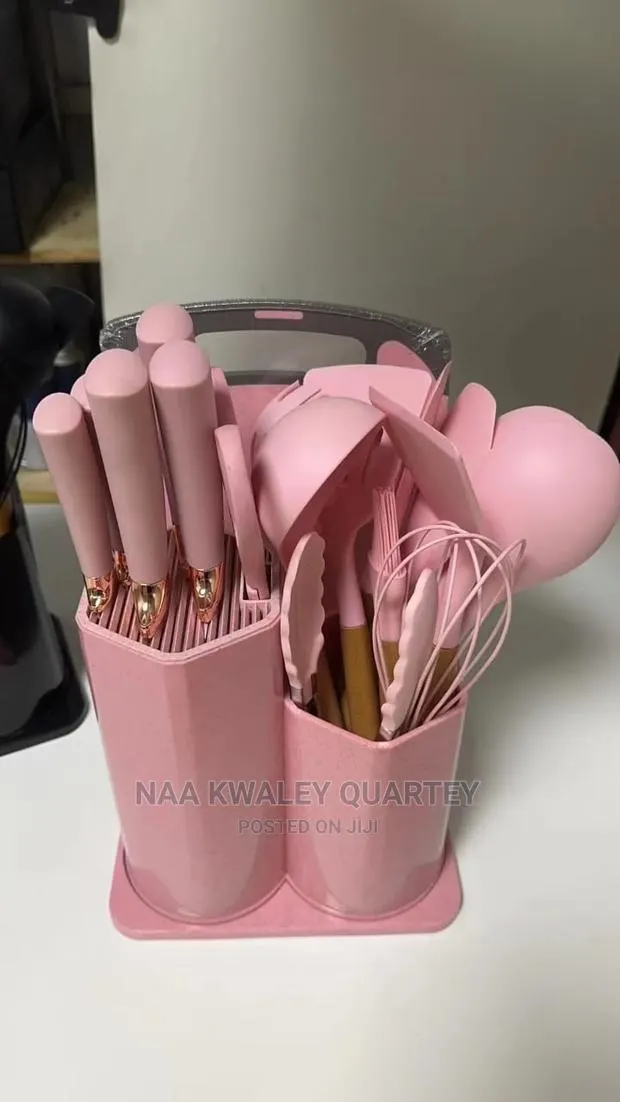 19pcs Kitchen Utensils Set + Board · Photo 1