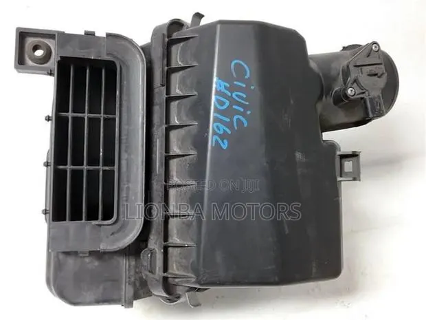 Honda Civic 2. Air Cleaner Box · Photo 1