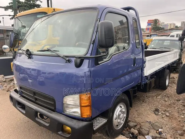 Hyundai Mighty 2 · Photo 1