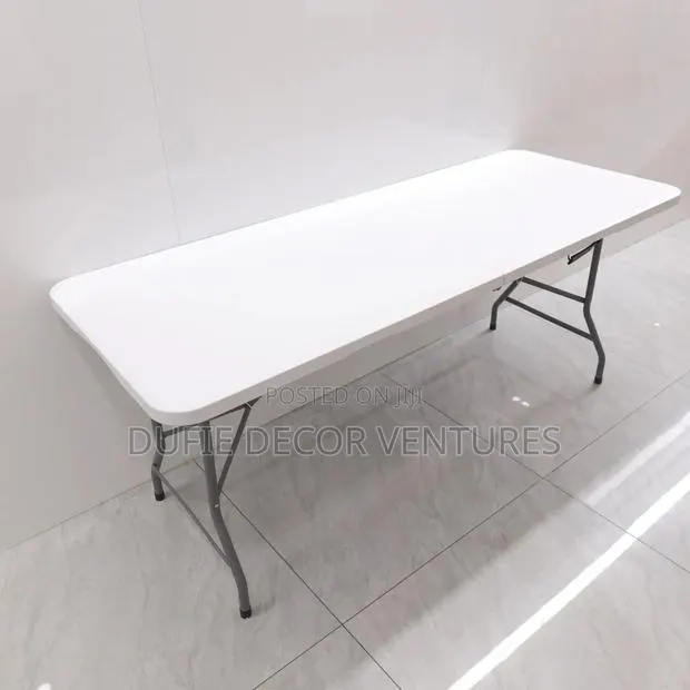 Rental Table for Sale · Photo 1
