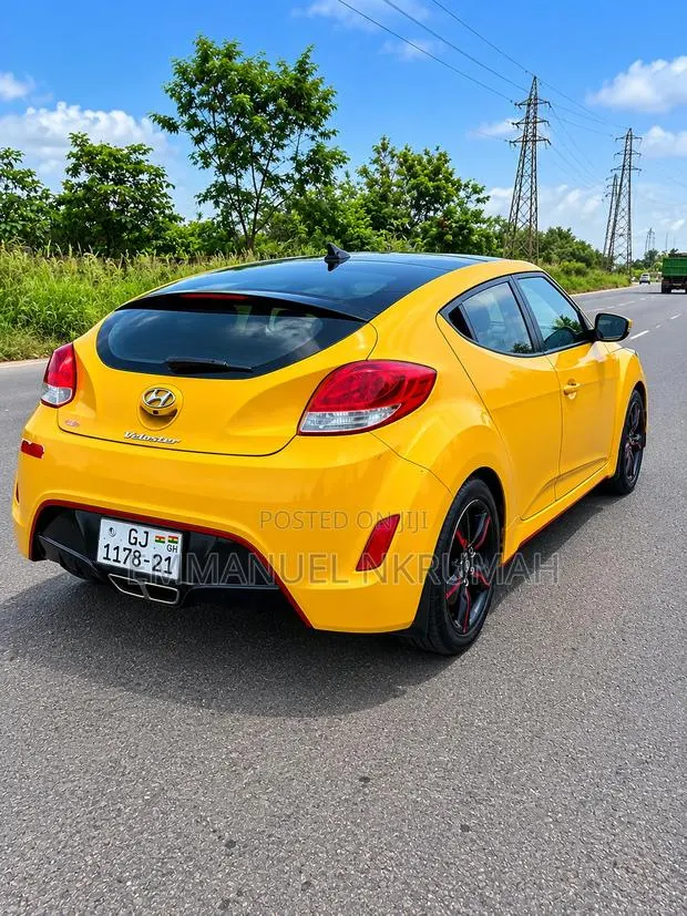 Hyundai Veloster 2016 Yellow · Photo 1