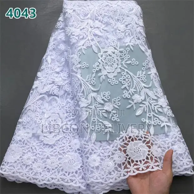 Swiss Lace · Photo 1