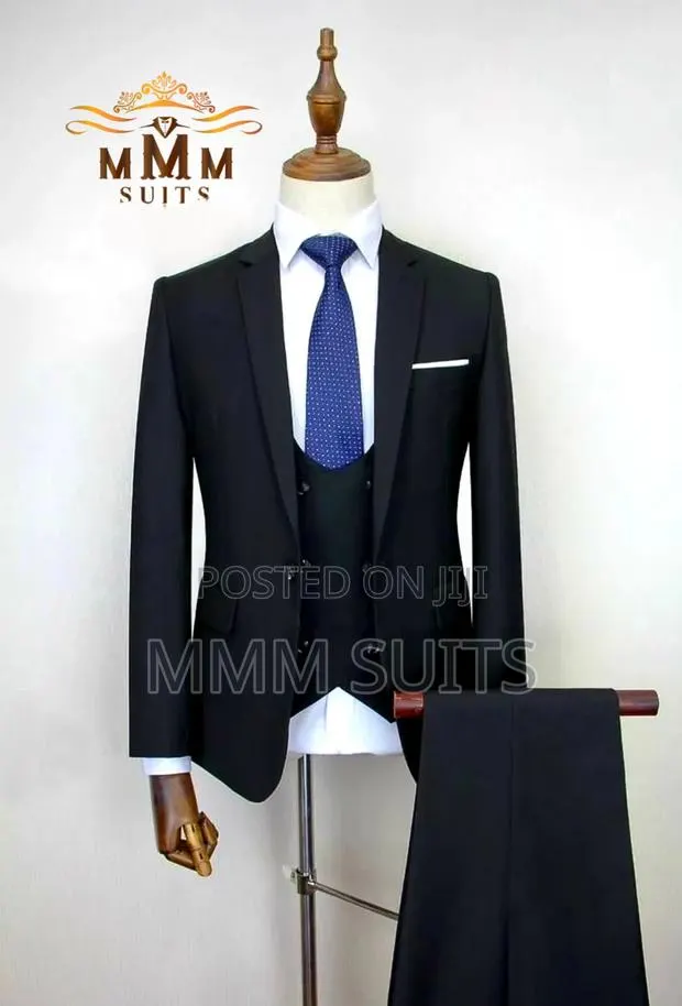 Quality Black 3-piece Formal Men Suit For All Occasions · Photo 1