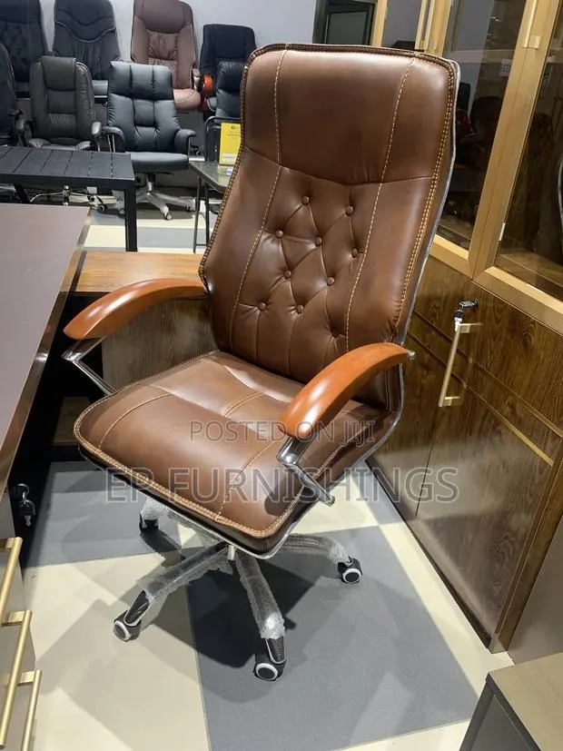 Office Chair · Photo 1