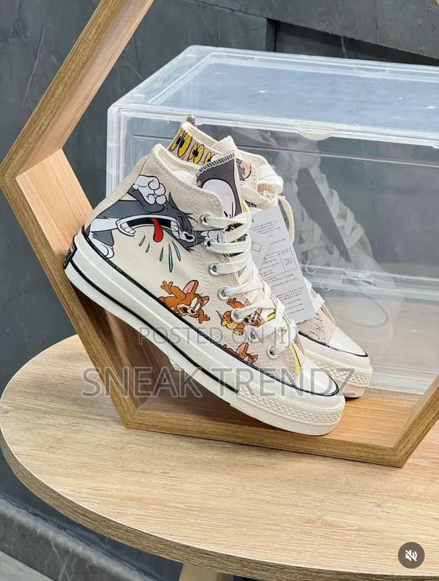 Original Tom N Jerry Converse Cream · Photo 1