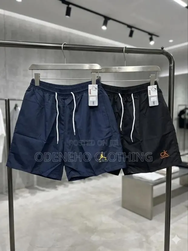 Addidas Summer Shorts · Photo 1