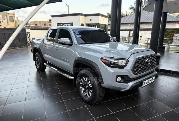 Toyota Tacoma TRD Off Road 2021 Gray · Photo 1