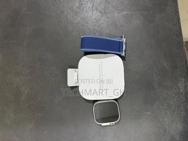 Apple Watch Ultra 3 · Photo 1