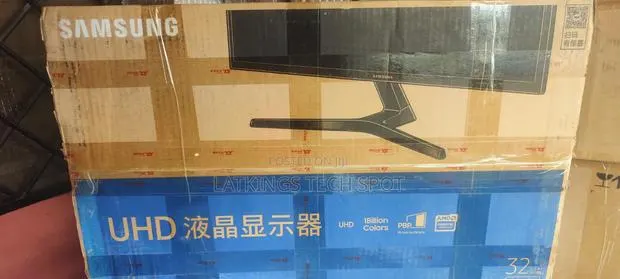 Samsung 32 Inch 3840x2160 Uhd · Photo 1
