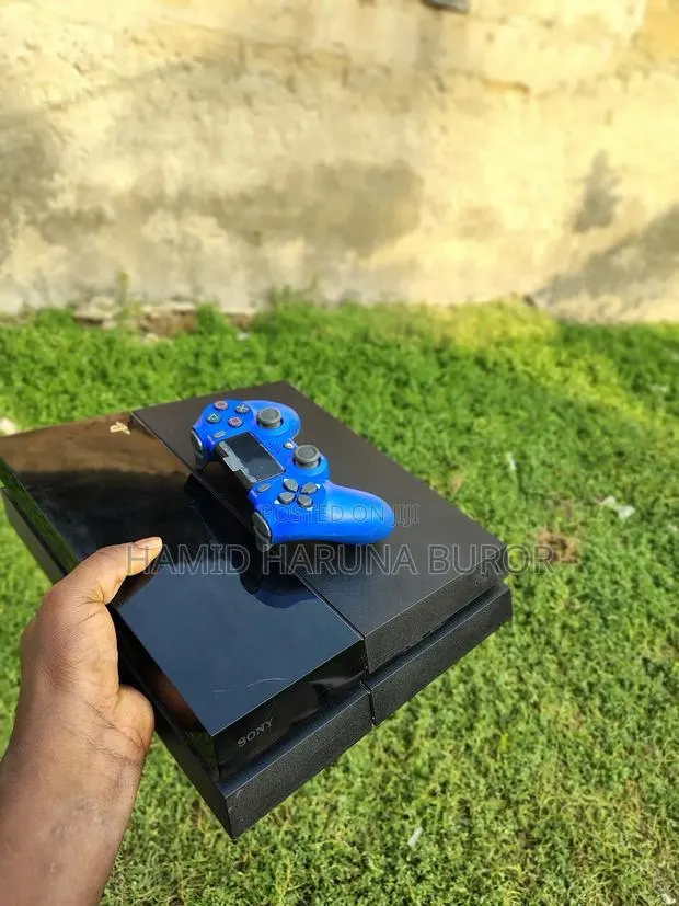 Ps4 Standard Jailbreak With Games · Photo 1