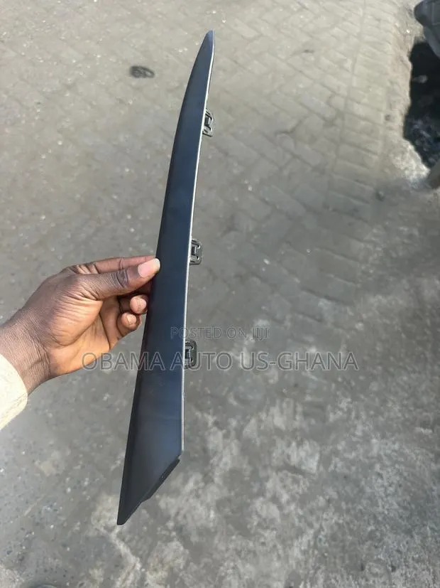 Honda Civic 2022 2023 2024 2025 Headlight Chrome Bumper Strip Molding · Photo 1