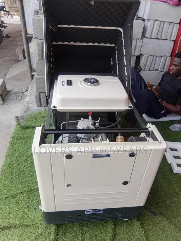 Enduring Uk-Model 15kva Diesel Generator · Photo 1