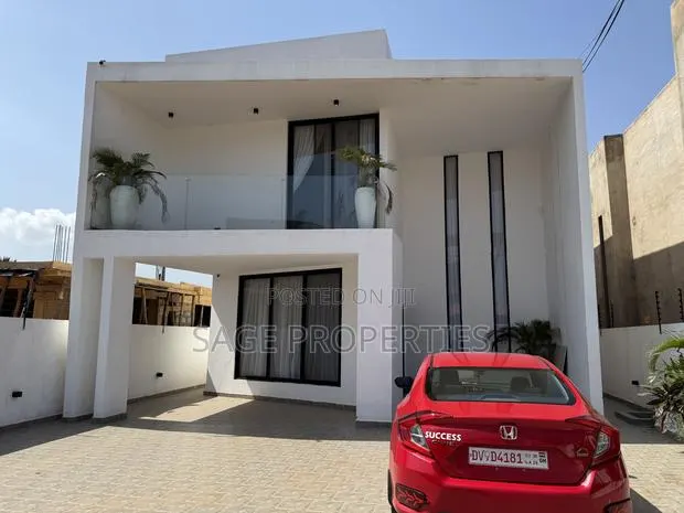 Furnished 4bdrm Duplex in Little Roses Area for rent · Photo 1