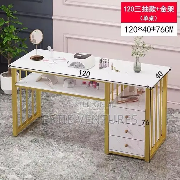 White and Gold Manicure Desk Features · Photo 1