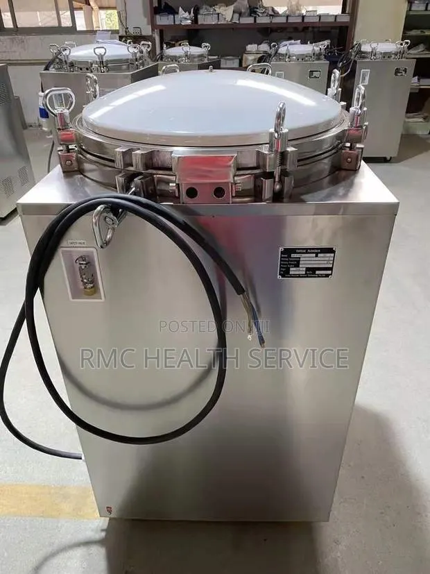 Medical Autoclave Machine With Dryer · Photo 1