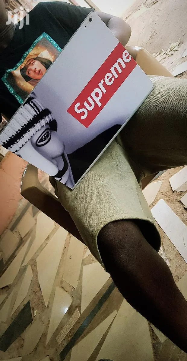 Laptop Stickers Or Skins · Photo 1