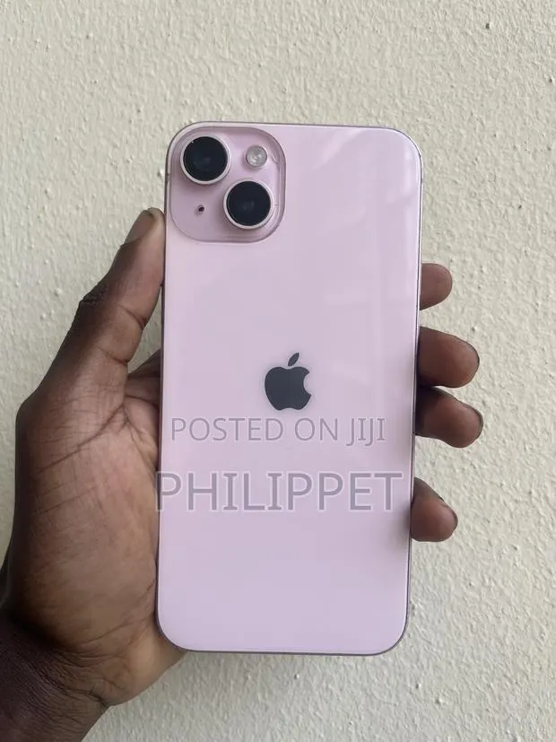 Apple iPhone 15 Plus 128 GB Pink · Photo 1