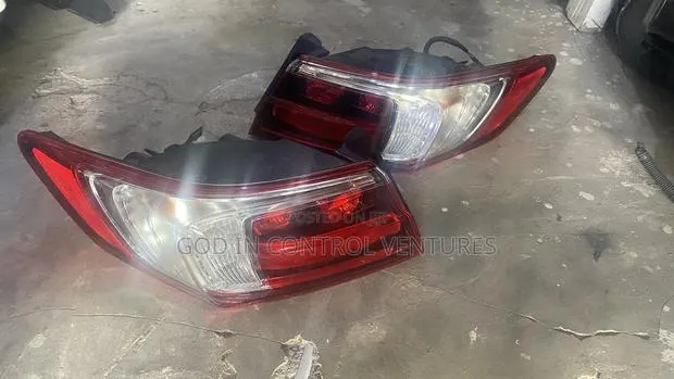 Acura ILX 2016-2018 Taillight · Photo 1