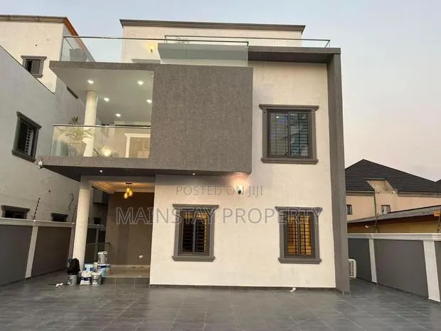 5bdrm House in Mainstay Estates, Achimota for sale · Photo 1