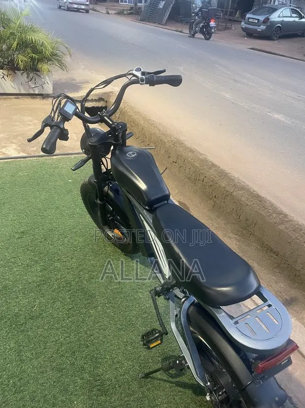 New Motorcycle 2025 Black · Photo 1