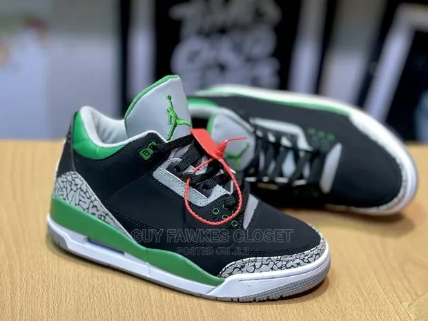 Air Jordan 3 Retro · Photo 1
